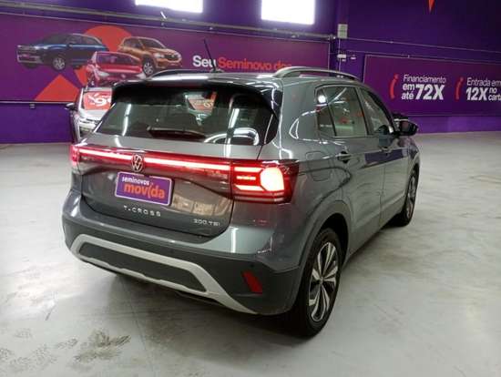 VOLKSWAGEN-T-CROSS-2024