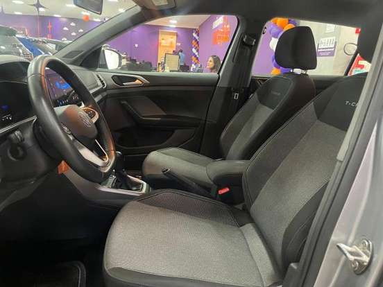 VOLKSWAGEN-T-CROSS-2024