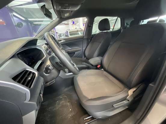 VOLKSWAGEN-T-CROSS-1.0 200 TSI TOTAL FLEX AUTOMÁTICO VOLKSWAGEN-T-CROSS-2023