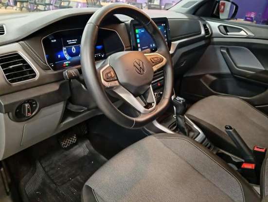 VOLKSWAGEN-T-CROSS-2025