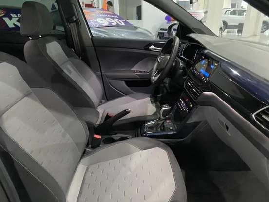 VOLKSWAGEN-T-CROSS-2024