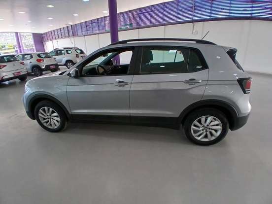VOLKSWAGEN-T-CROSS-2025