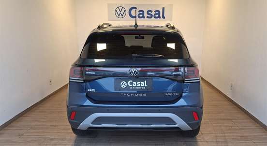 VOLKSWAGEN-T-CROSS-2024