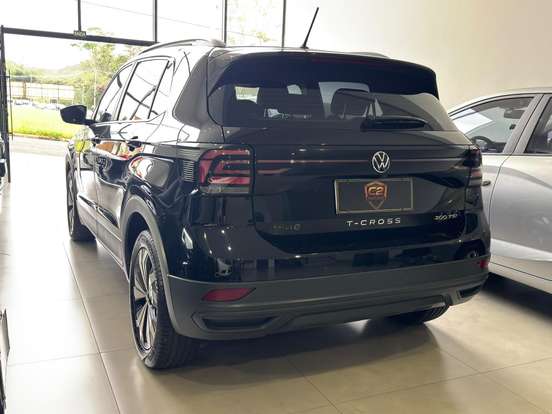 VOLKSWAGEN-T-CROSS-2023