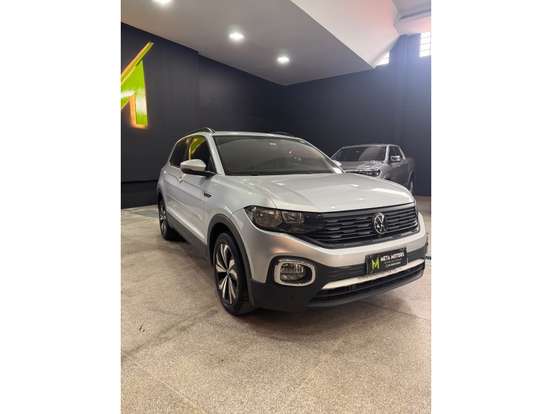VOLKSWAGEN-T-CROSS-2022