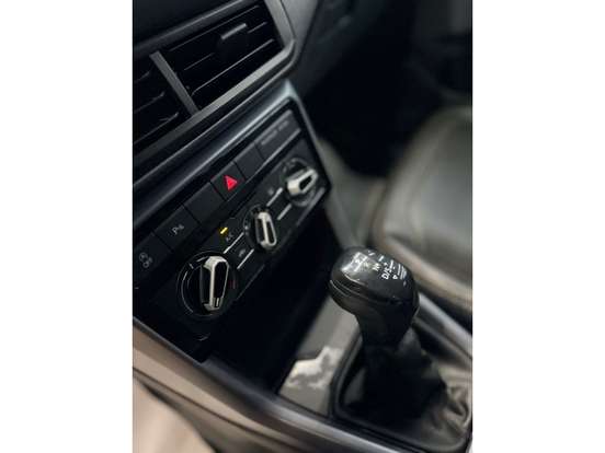 VOLKSWAGEN-T-CROSS-2022