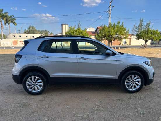 VOLKSWAGEN-T-CROSS-1.0 200 TSI TOTAL FLEX AUTOMÁTICO VOLKSWAGEN-T-CROSS-2019