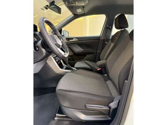 VOLKSWAGEN-T-CROSS-1.0 200 TSI TOTAL FLEX AUTOMÁTICO VOLKSWAGEN-T-CROSS-2024