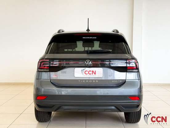 VOLKSWAGEN-T-CROSS-1.0 200 TSI TOTAL FLEX AUTOMÁTICO VOLKSWAGEN-T-CROSS-2022