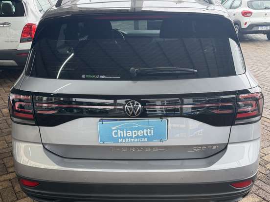VOLKSWAGEN-T-CROSS-2023