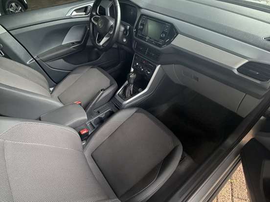 VOLKSWAGEN-T-CROSS-1.0 200 TSI TOTAL FLEX AUTOMÁTICO VOLKSWAGEN-T-CROSS-2023