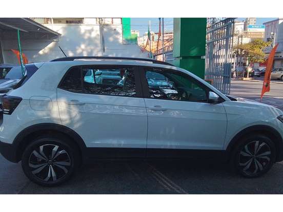 VOLKSWAGEN-T-CROSS-2025