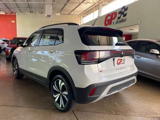 VOLKSWAGEN-T-CROSS-1.0 200 TSI TOTAL FLEX AUTOMÁTICO VOLKSWAGEN-T-CROSS-2026