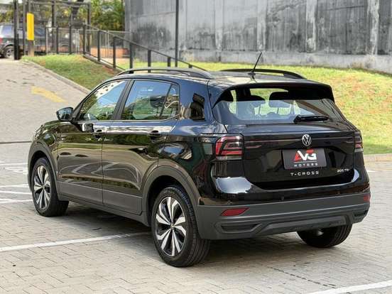 VOLKSWAGEN-T-CROSS-1.0 200 TSI TOTAL FLEX AUTOMÁTICO VOLKSWAGEN-T-CROSS-2023