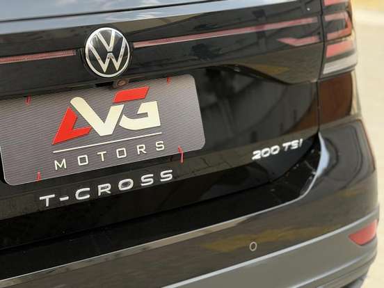 VOLKSWAGEN-T-CROSS-2023