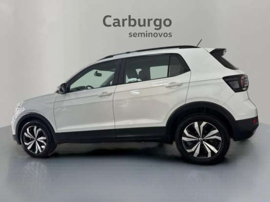 VOLKSWAGEN-T-CROSS-2023