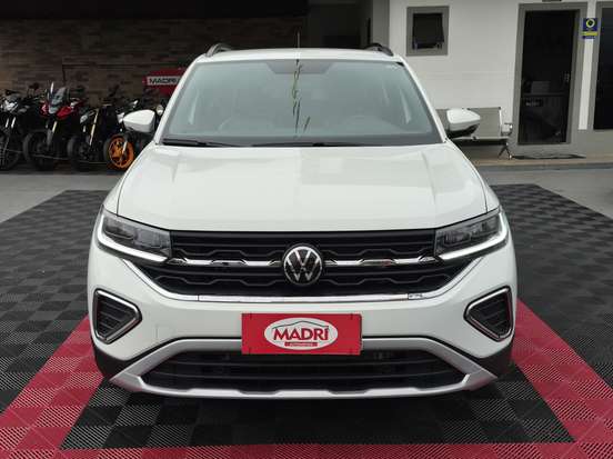 VOLKSWAGEN-T-CROSS-2024