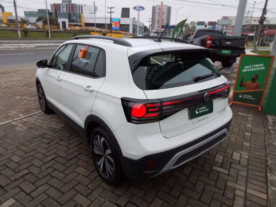 VOLKSWAGEN-T-CROSS-1.0 200 TSI TOTAL FLEX AUTOMÁTICO VOLKSWAGEN-T-CROSS-2025