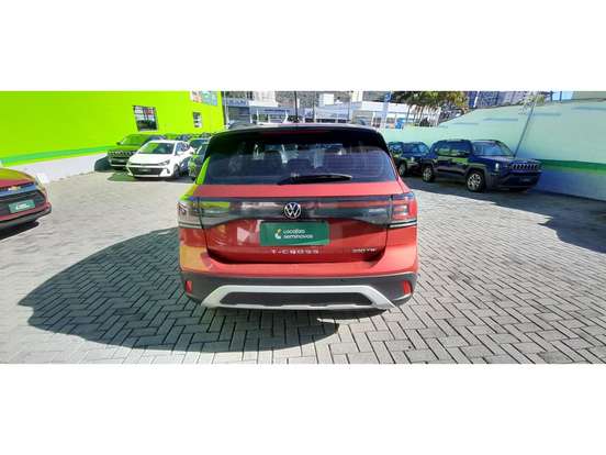 VOLKSWAGEN-T-CROSS-2024