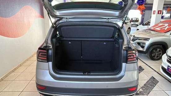 VOLKSWAGEN-T-CROSS-2024