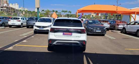 VOLKSWAGEN-T-CROSS-2024