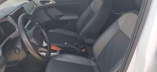VOLKSWAGEN-T-CROSS-2024