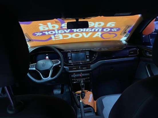 VOLKSWAGEN-T-CROSS-2023