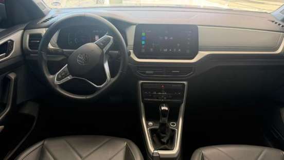 VOLKSWAGEN-T-CROSS-2025