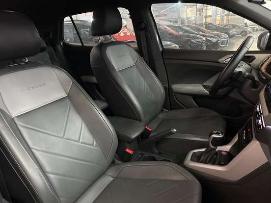 VOLKSWAGEN-T-CROSS-1.0 200 TSI TOTAL FLEX COMFORTLINE AUTOMÁTICO VOLKSWAGEN-T-CROSS-2024