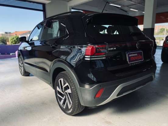 VOLKSWAGEN-T-CROSS-1.0 200 TSI TOTAL FLEX COMFORTLINE AUTOMÁTICO VOLKSWAGEN-T-CROSS-2025