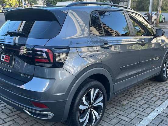 VOLKSWAGEN-T-CROSS-1.0 200 TSI TOTAL FLEX COMFORTLINE AUTOMÁTICO VOLKSWAGEN-T-CROSS-2023