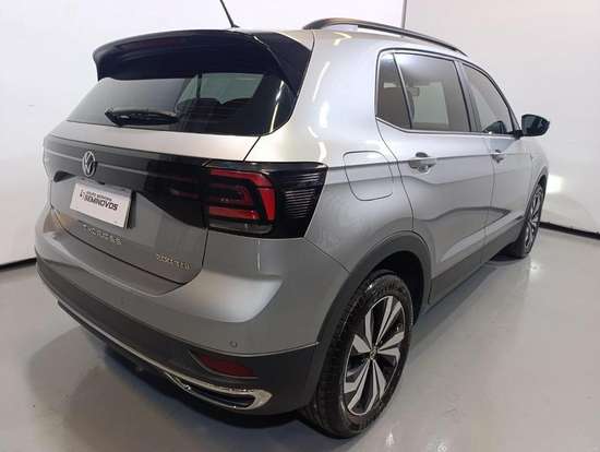 VOLKSWAGEN-T-CROSS-2023