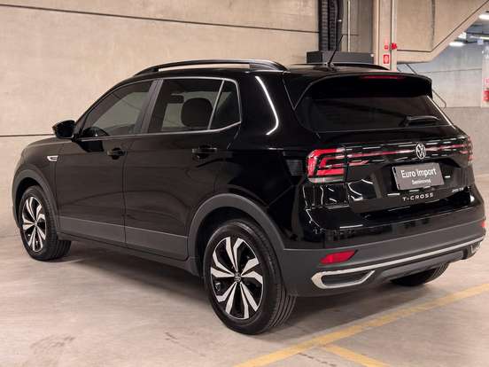 VOLKSWAGEN-T-CROSS-2023