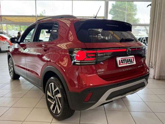 VOLKSWAGEN-T-CROSS-2025