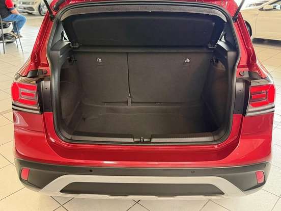 VOLKSWAGEN-T-CROSS-2025