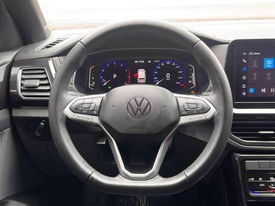 VOLKSWAGEN-T-CROSS-2024