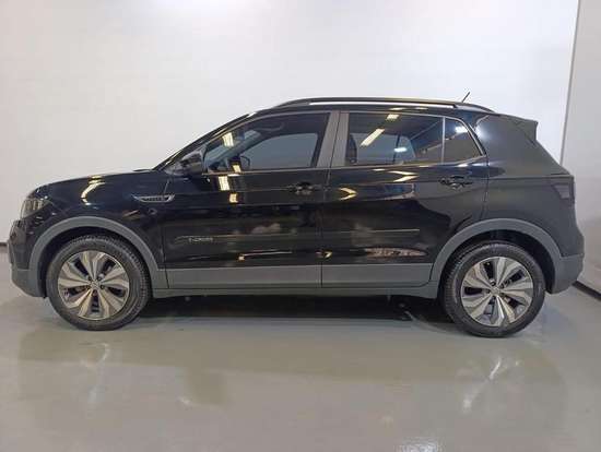 VOLKSWAGEN-T-CROSS-2021