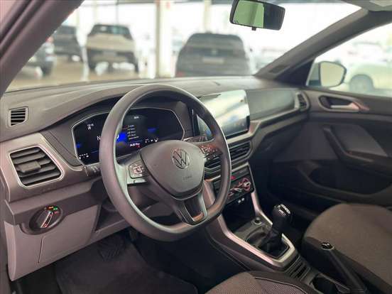 VOLKSWAGEN-T-CROSS-2025