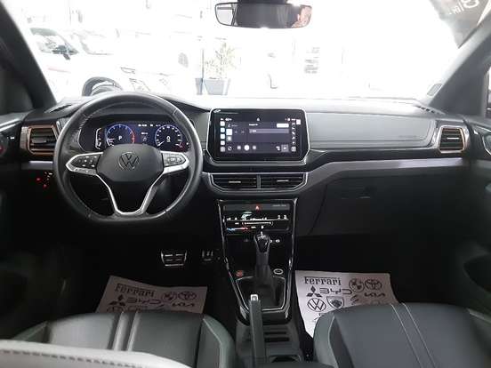 VOLKSWAGEN-T-CROSS-2025
