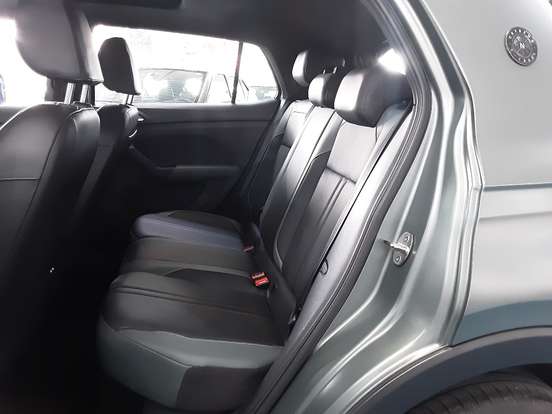 VOLKSWAGEN-T-CROSS-2025