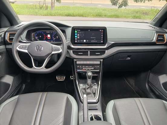 VOLKSWAGEN-T-CROSS-2025