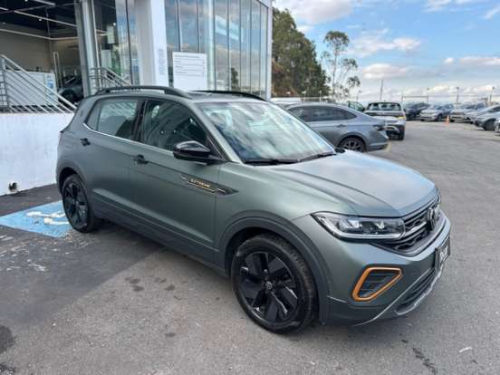 VOLKSWAGEN-T-CROSS-2025