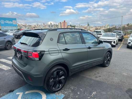 VOLKSWAGEN-T-CROSS-1.4 250 TSI TOTAL FLEX EXTREME AUTOMÁTICO VOLKSWAGEN-T-CROSS-2025