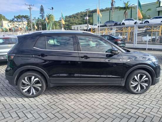 VOLKSWAGEN-T-CROSS-1.4 250 TSI TOTAL FLEX HIGHLINE AUTOMÁTICO VOLKSWAGEN-T-CROSS-2023