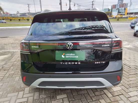 VOLKSWAGEN-T-CROSS-1.4 250 TSI TOTAL FLEX HIGHLINE AUTOMÁTICO VOLKSWAGEN-T-CROSS-2025