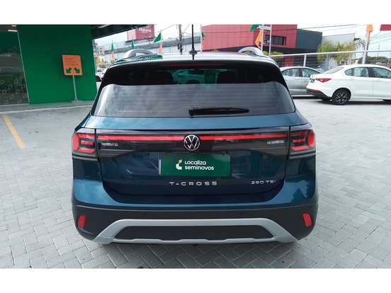 VOLKSWAGEN-T-CROSS-2025