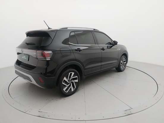 VOLKSWAGEN-T-CROSS-2024