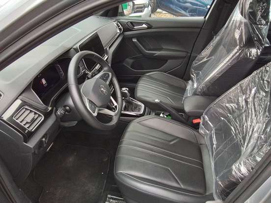 VOLKSWAGEN-T-CROSS-1.4 250 TSI TOTAL FLEX HIGHLINE AUTOMÁTICO VOLKSWAGEN-T-CROSS-2025