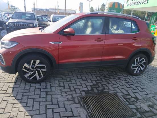 VOLKSWAGEN-T-CROSS-2025