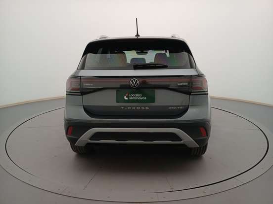 VOLKSWAGEN-T-CROSS-2024